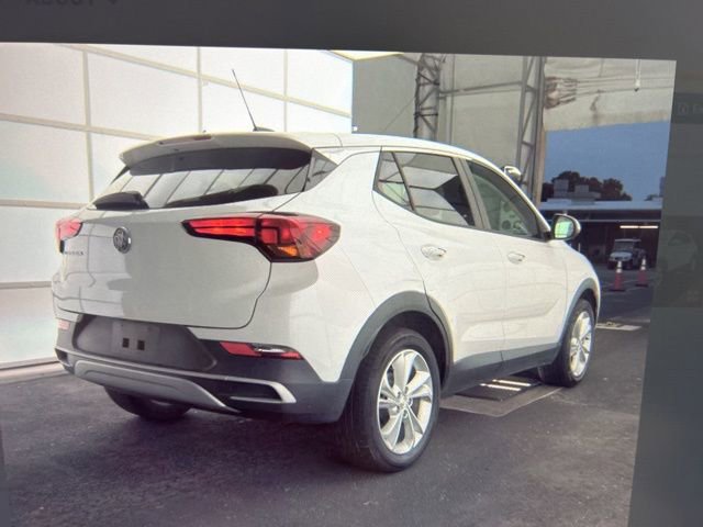 Used 2021 Buick Encore GX Preferred w/ Cold Weather Comfort Package FWD image 15