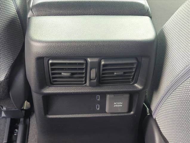 Used 2025 Toyota 4Runner TRD Off-Road image 16
