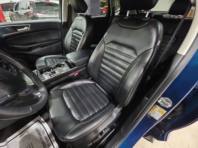 Used 2020 Ford Edge SEL w/ Cold Weather Package image 11