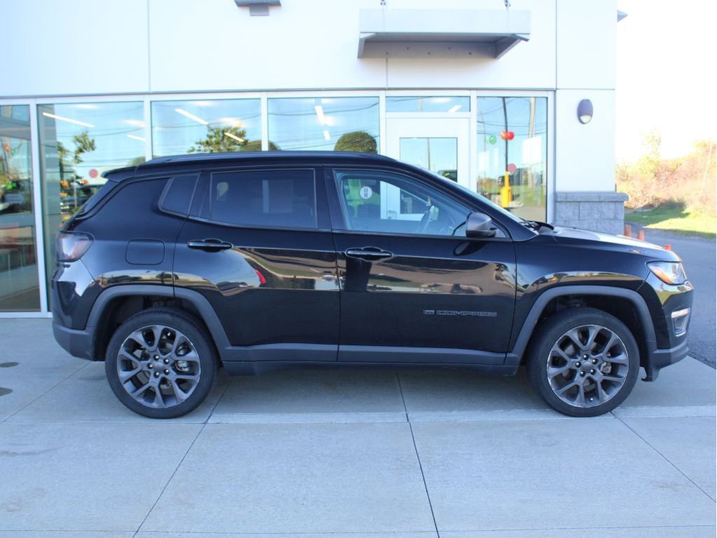 Certified 2021 Jeep Compass Latitude image 3