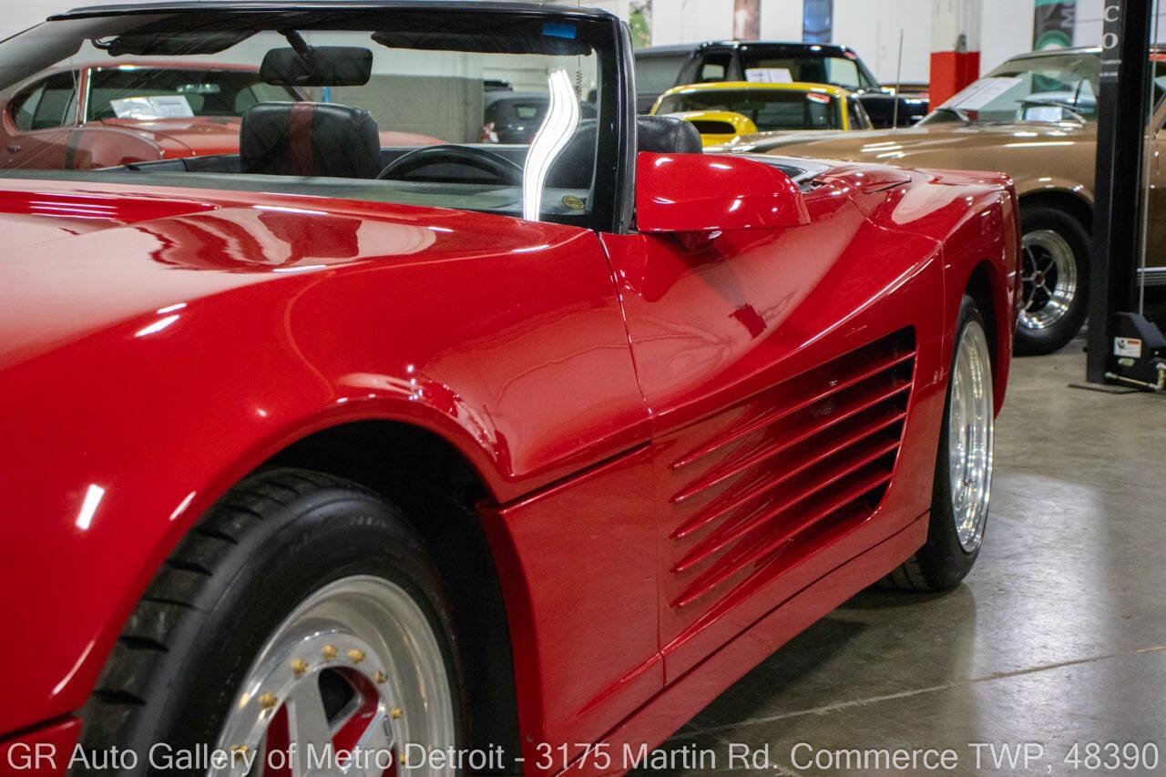 Used 1989 Chevrolet Corvette Convertible RWD image 22