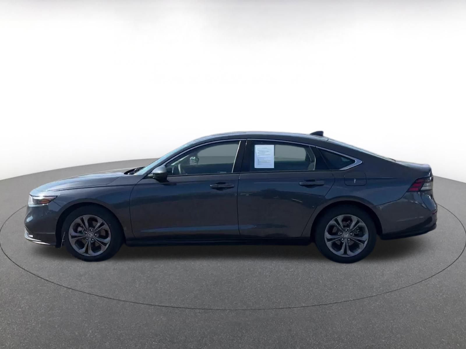 Used 2024 Honda Accord EX image 9