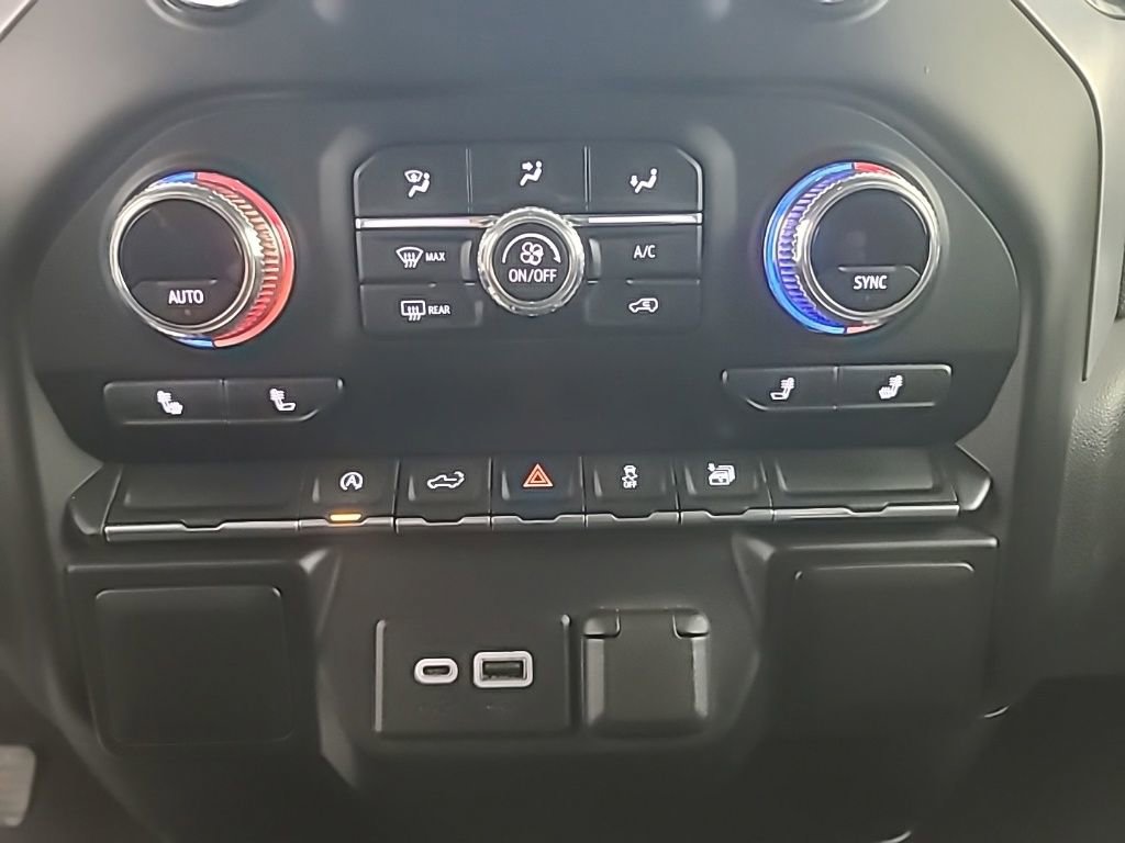 Used 2020 GMC Sierra 1500 Elevation w/ Elevation Value Package image 34