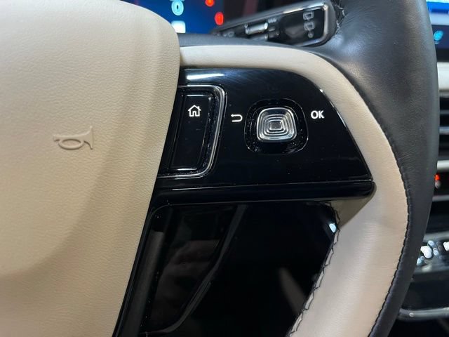 Certified 2025 Lincoln Corsair Reserve AWD/4WD image 20