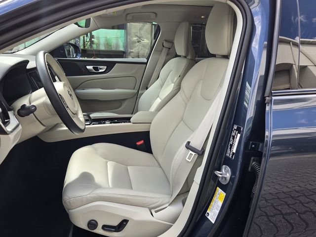 Certified 2024 Volvo V60 B5 Cross Country Plus w/ Protection Package Premier AWD/4WD image 11