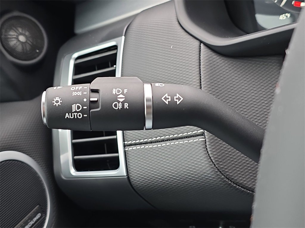 New 2026 Land Rover Discovery Limited Edition image 27