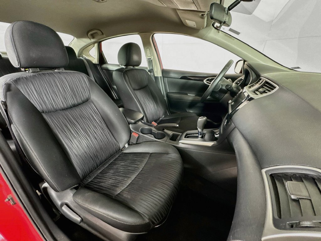 Used 2019 Nissan Sentra SV FWD image 24