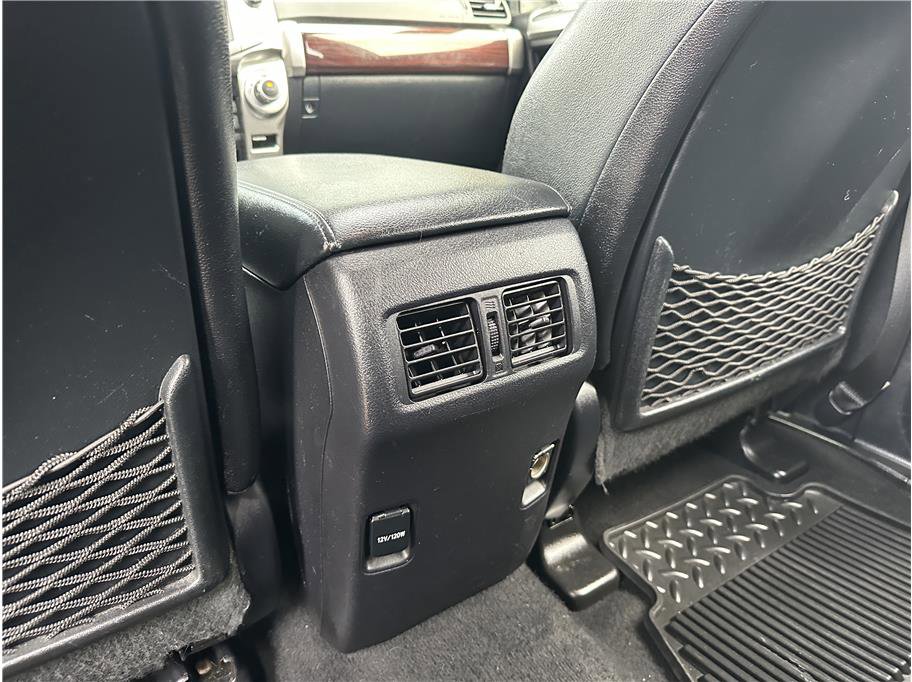 Used 2015 Toyota 4Runner Limited AWD/4WD image 18