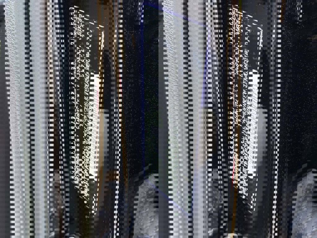 Used 2023 Volvo XC40 B5 Plus w/ Driver Assist Package image 27