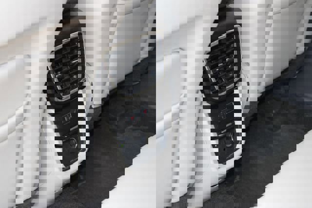 Used 2019 Lincoln Nautilus Reserve image 20