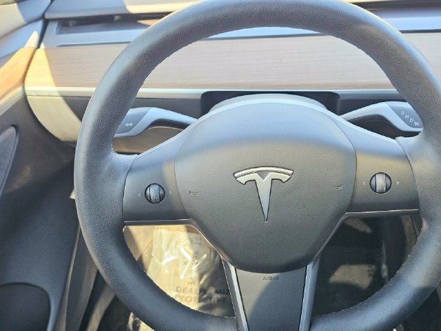 Used 2023 Tesla Model 3 Standard Range RWD image 31