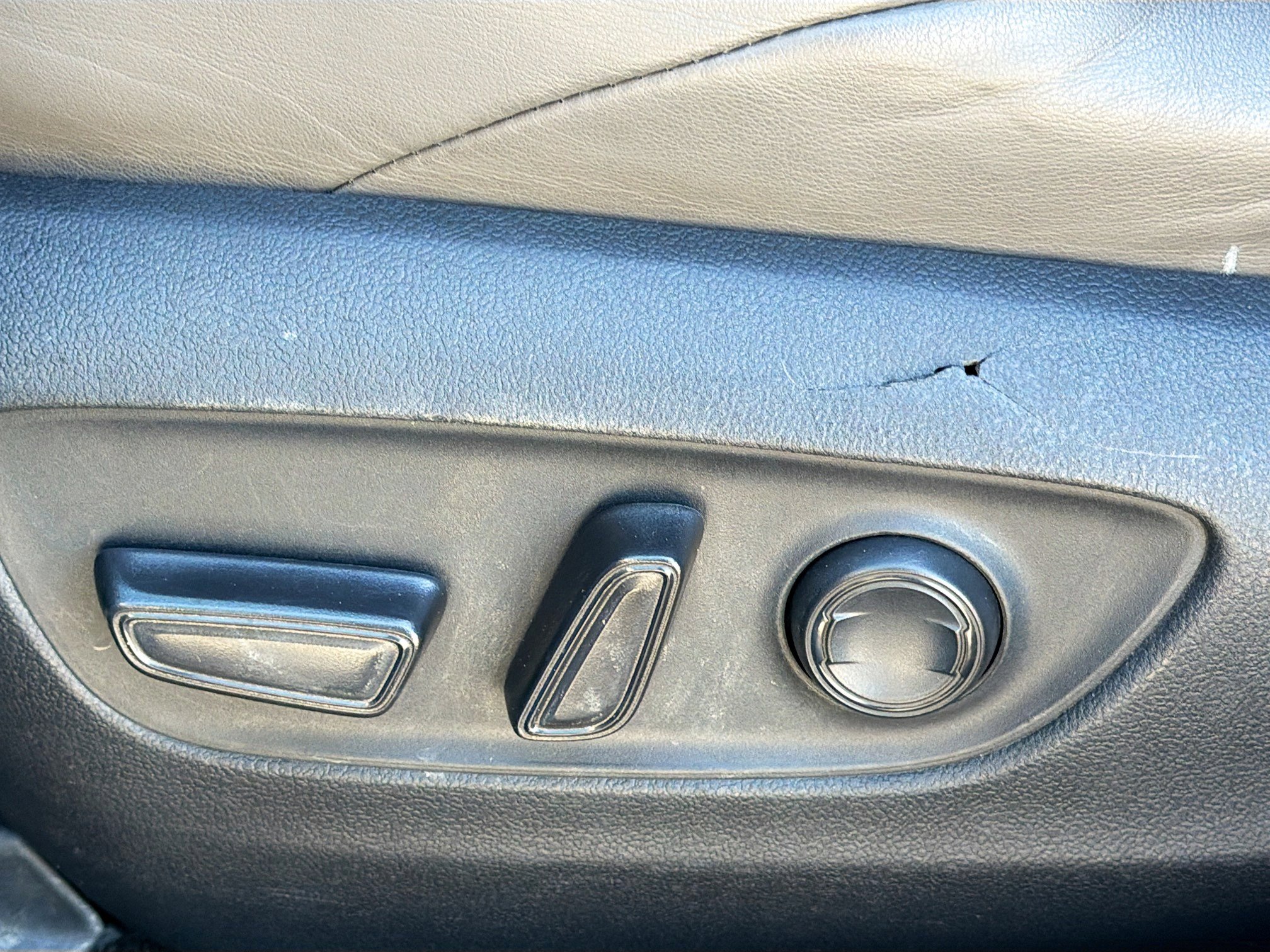 Used 2019 Toyota RAV4 Adventure w/ Cold Weather Package image 25