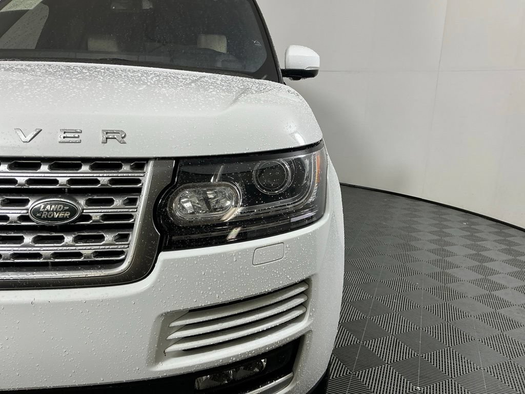Used 2016 Land Rover Range Rover Supercharged AWD/4WD image 8