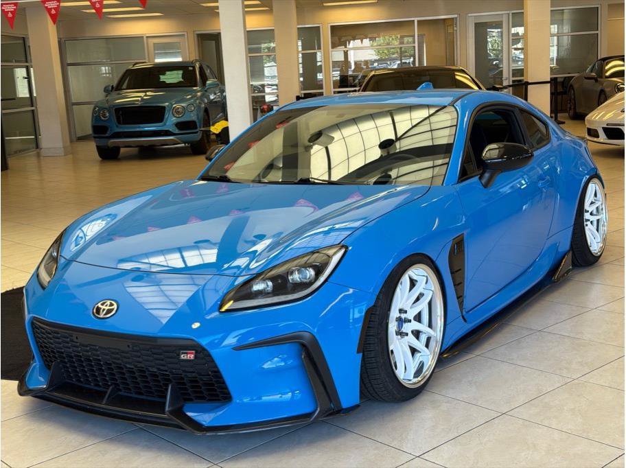 Used 2022 Toyota GR86 Premium w/ ALL Weather Mat Package (TMS) RWD image 35