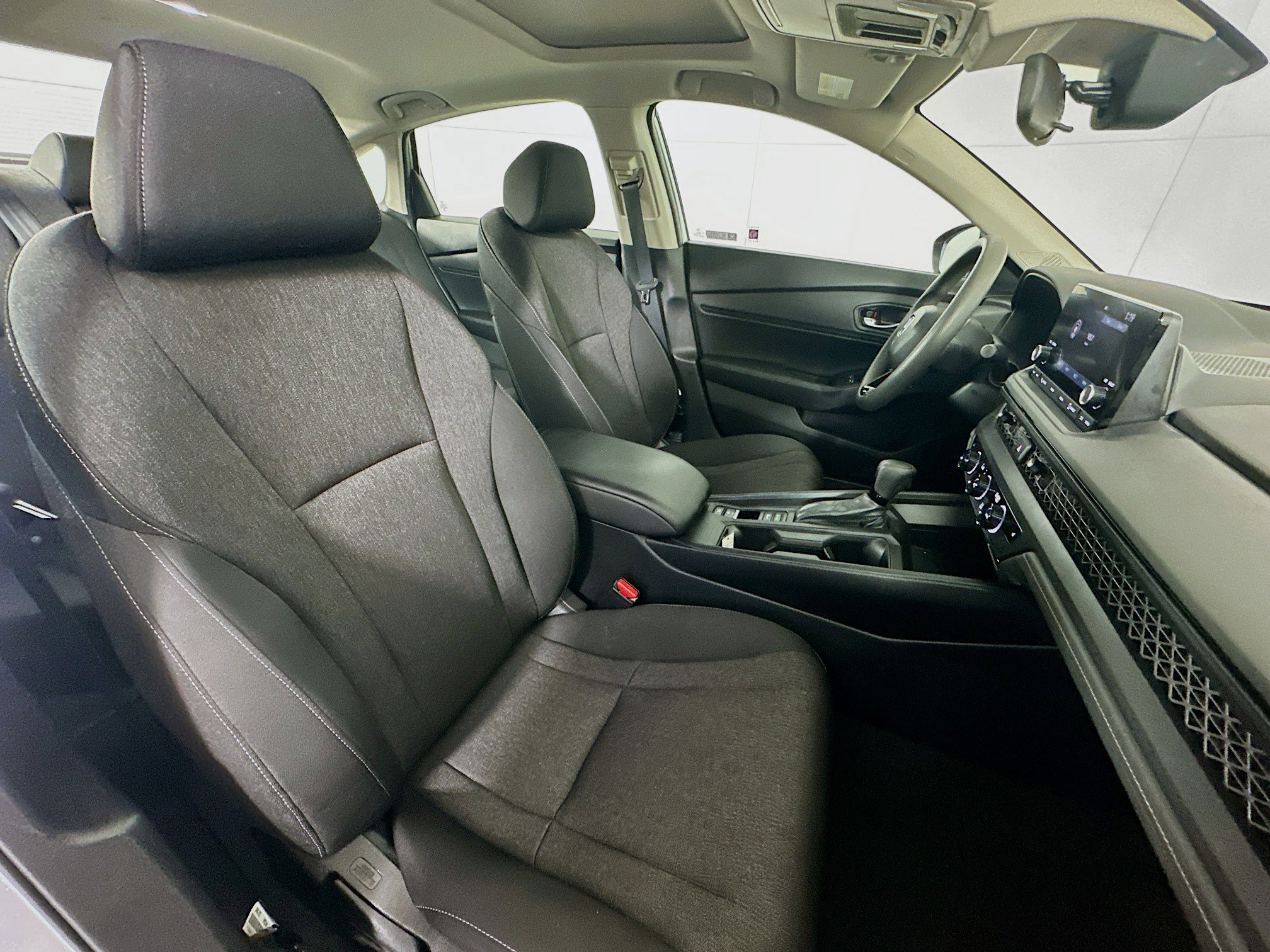 Used 2024 Honda Accord EX image 28