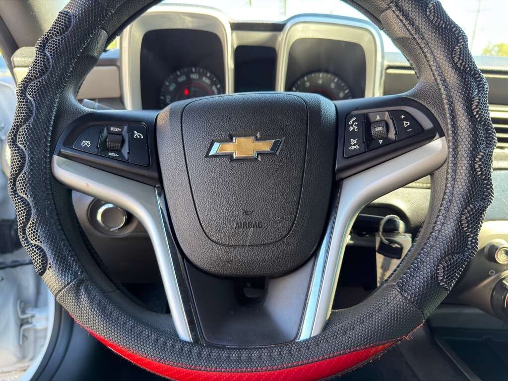 Used 2015 Chevrolet Camaro LS RWD image 12