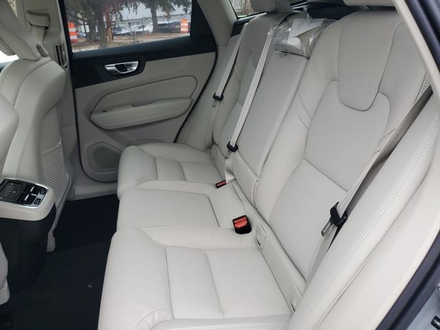 New 2026 Volvo XC60 B5 Ultra w/ Protection Package Premier image 31