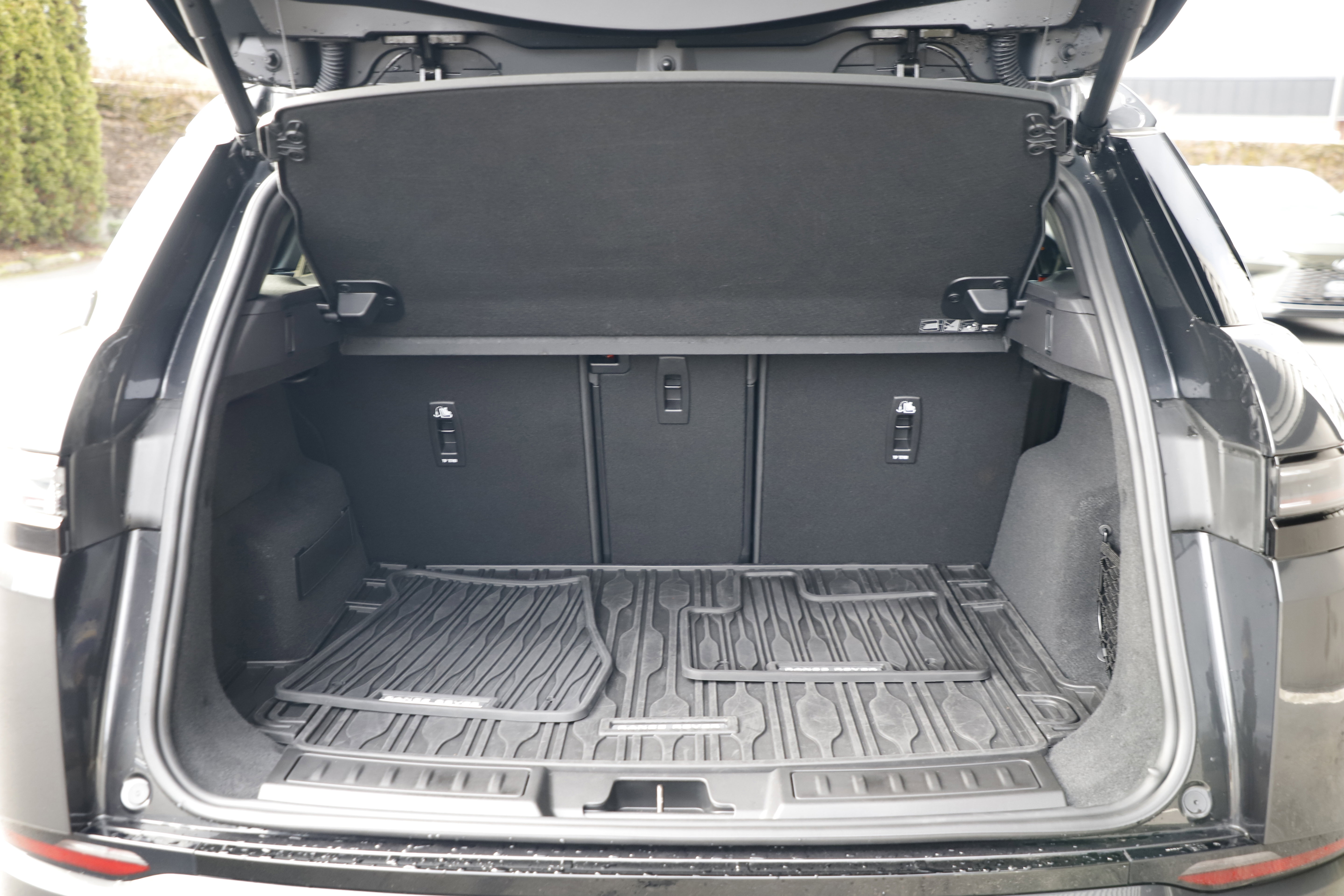 Certified 2026 Land Rover Range Rover Evoque S image 15