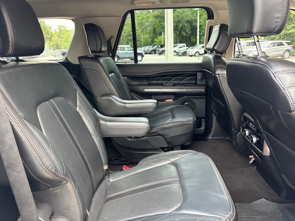 Used 2021 Ford Expedition Max Platinum AWD/4WD image 31