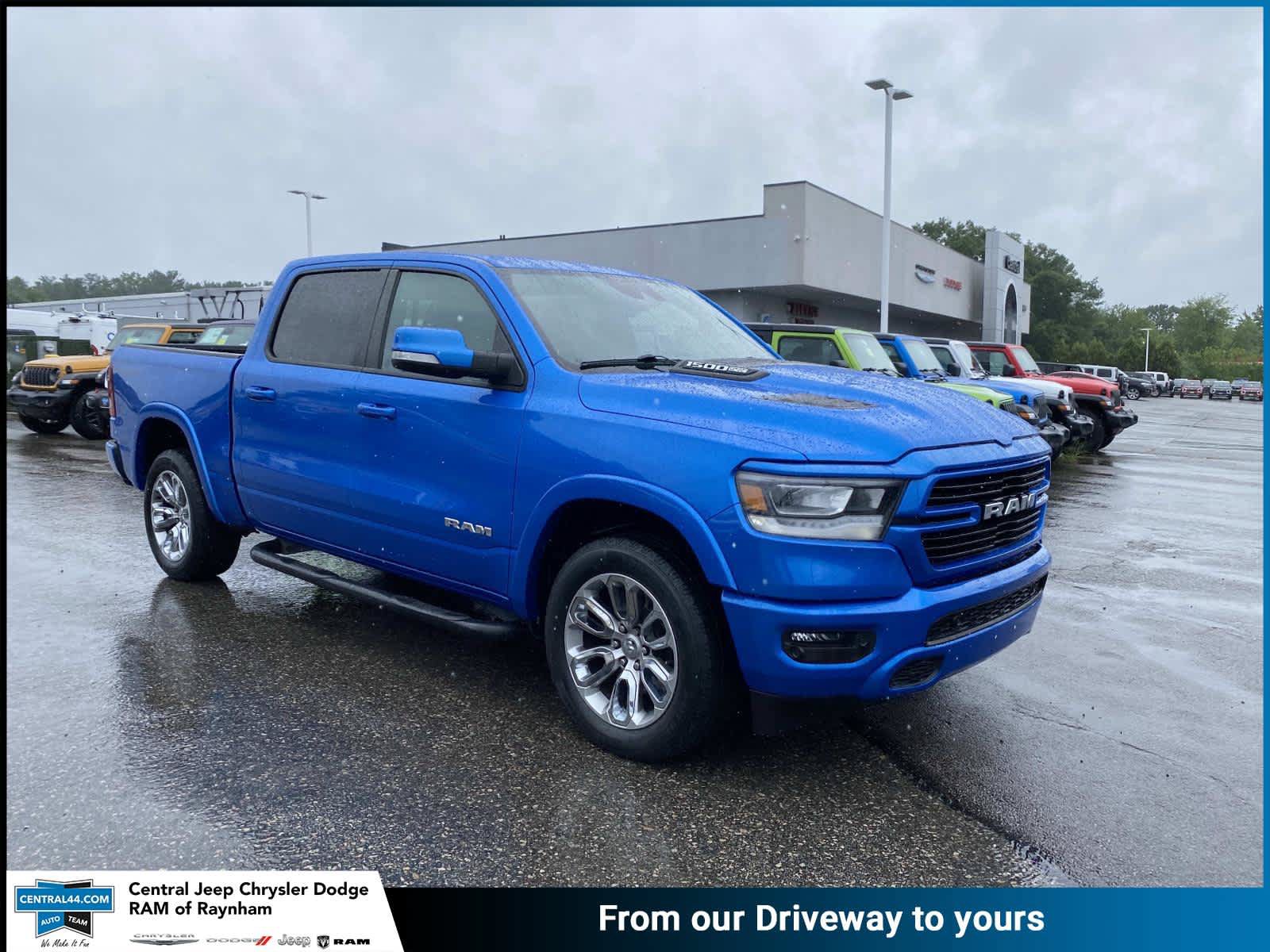Used 2022 RAM 1500 Laramie w/ Sport Appearance Package