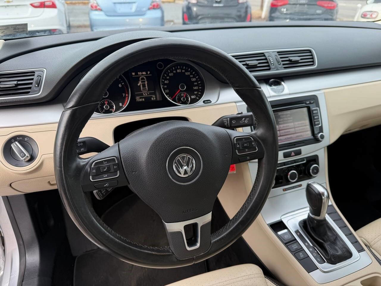 Used 2012 Volkswagen CC Sport image 12