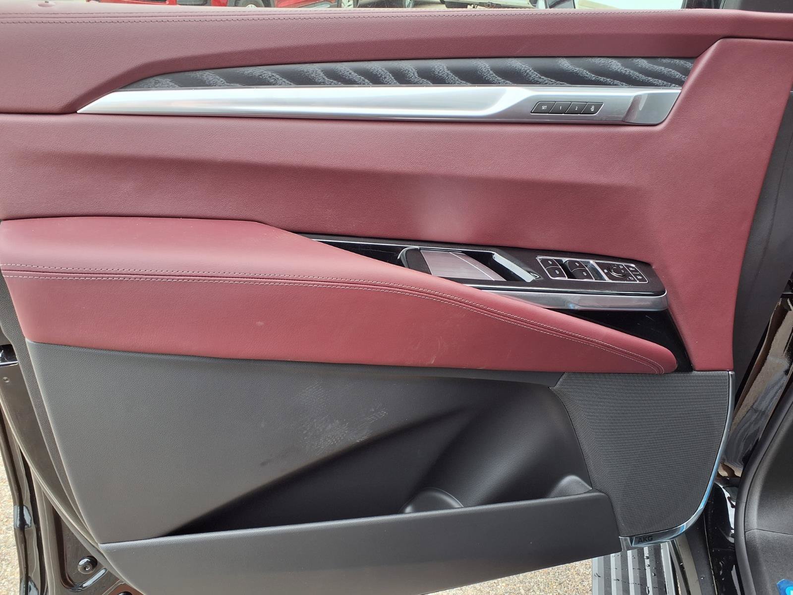 New 2026 Cadillac Escalade ESV Sport w/ Touring Package AWD/4WD image 12