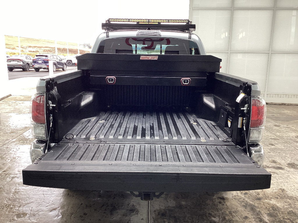 Certified 2023 Toyota Tacoma TRD Off-Road w/ Black Out Package (TMS) image 9