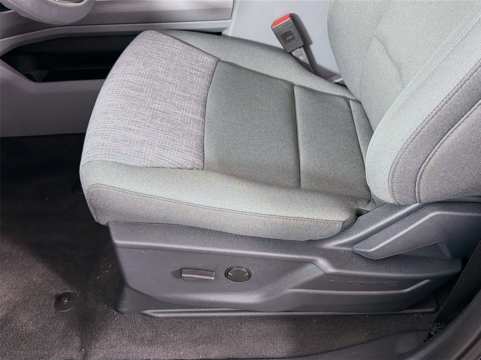 New 2026 Ford F250 XLT w/ XLT Premium Package image 22