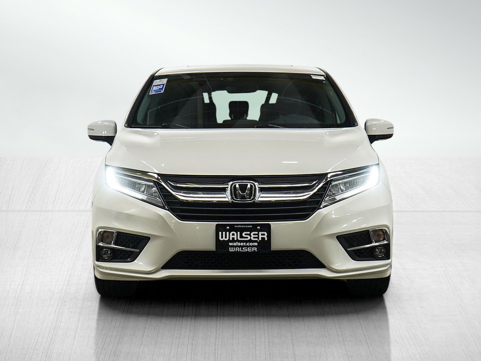 Used 2018 Honda Odyssey Elite image 8