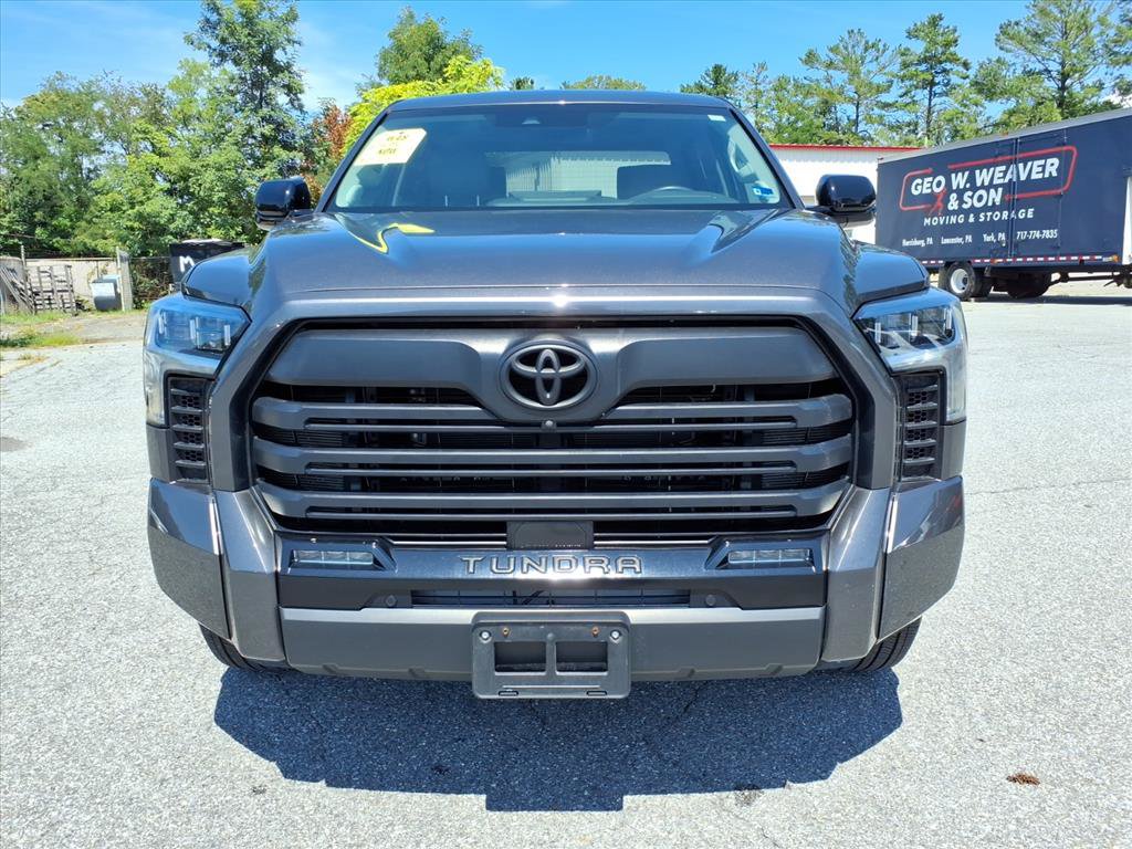 Used 2024 Toyota Tundra Limited AWD/4WD image 9