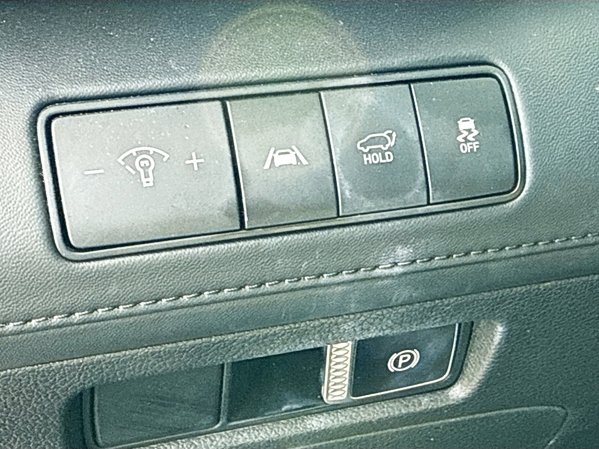 Used 2022 Hyundai Santa Fe SEL w/ Convenience + Premium Package image 36