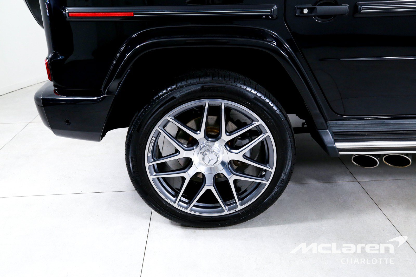 Used 2021 Mercedes-Benz G 550 w/ AMG Line image 32