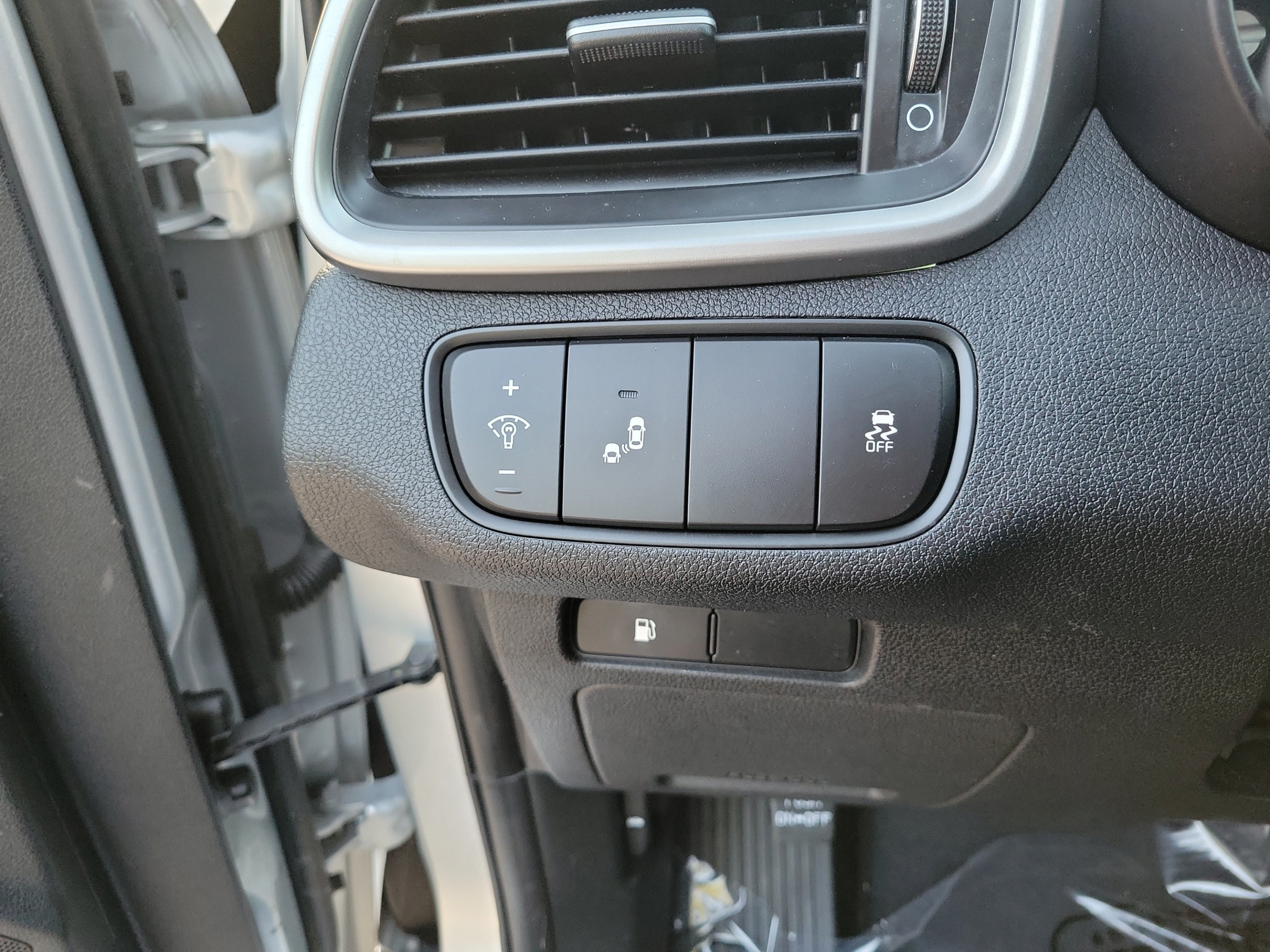 Used 2019 Kia Sorento FWD w/ LX Convenience Package image 27