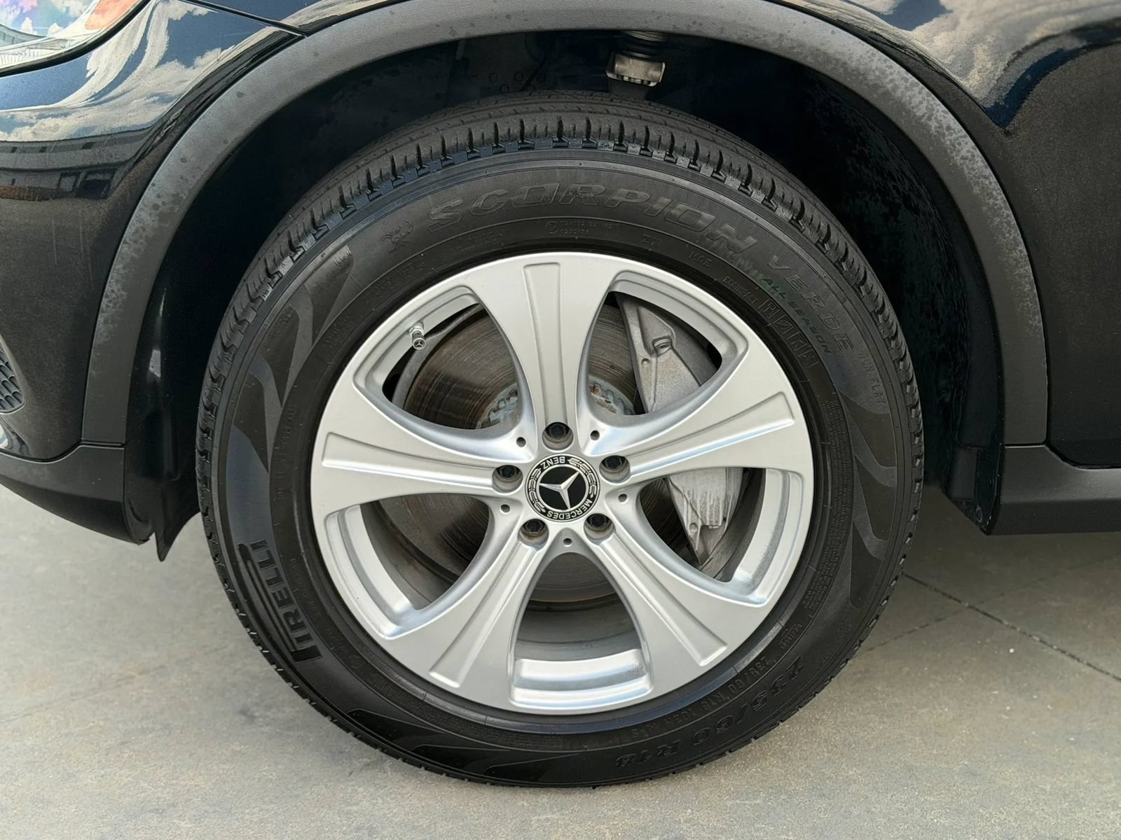 Used 2017 Mercedes-Benz GLC 300 w/ Premium 2 Package image 14