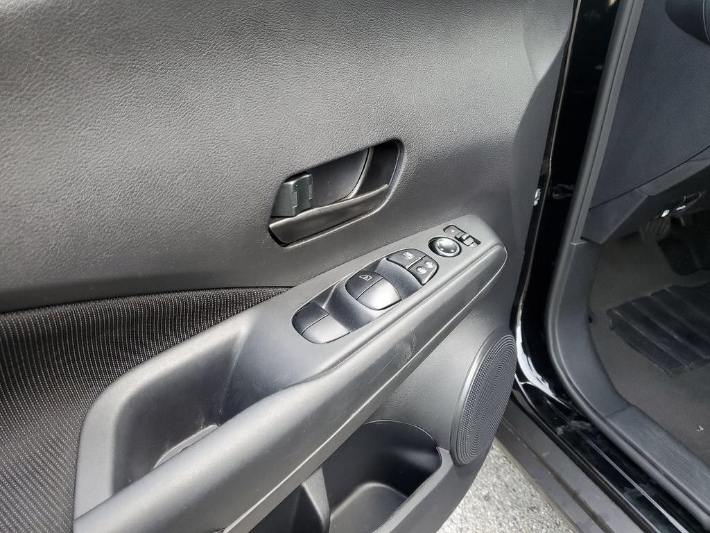 Certified 2025 Nissan Kicks Play S FWD image 16