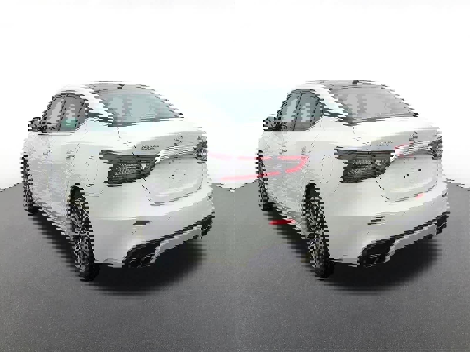 Used 2019 Nissan Maxima Platinum image 4