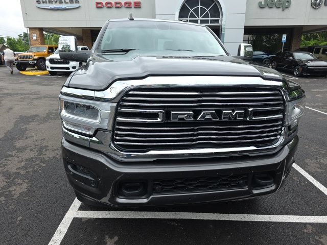 Used 2024 RAM 2500 Laramie AWD/4WD image 3
