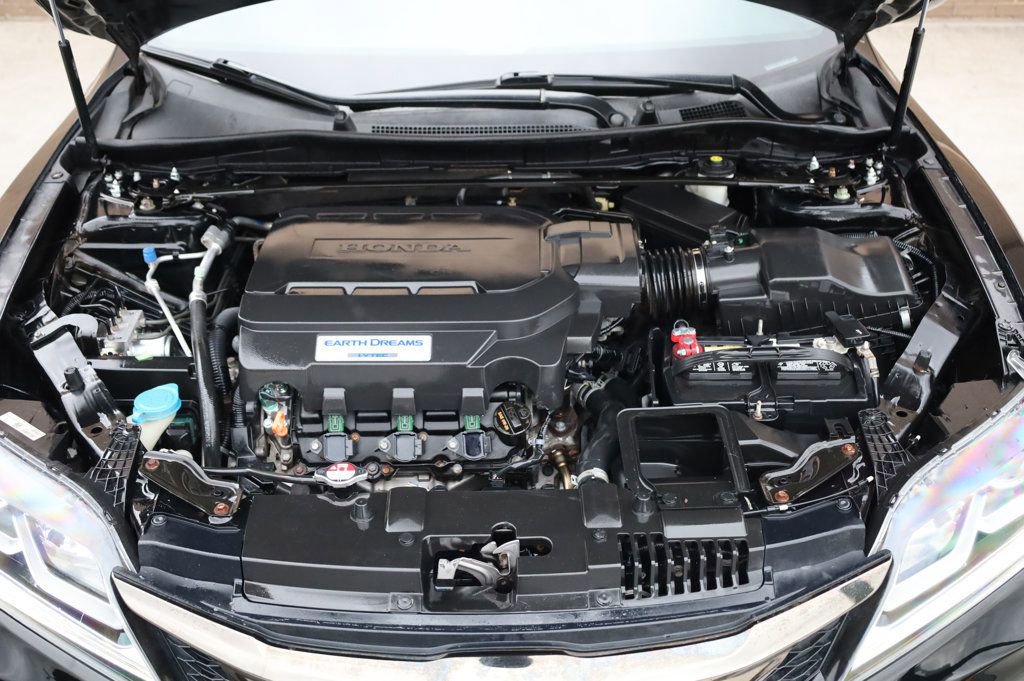 Used 2016 Honda Accord EX-L image 10
