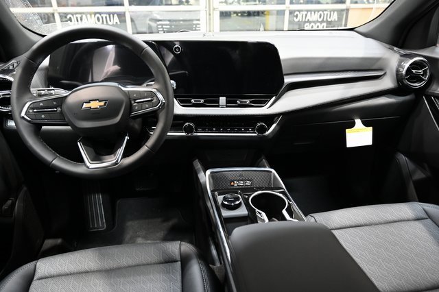 New 2026 Chevrolet Equinox LT w/ Convenience Package II image 12