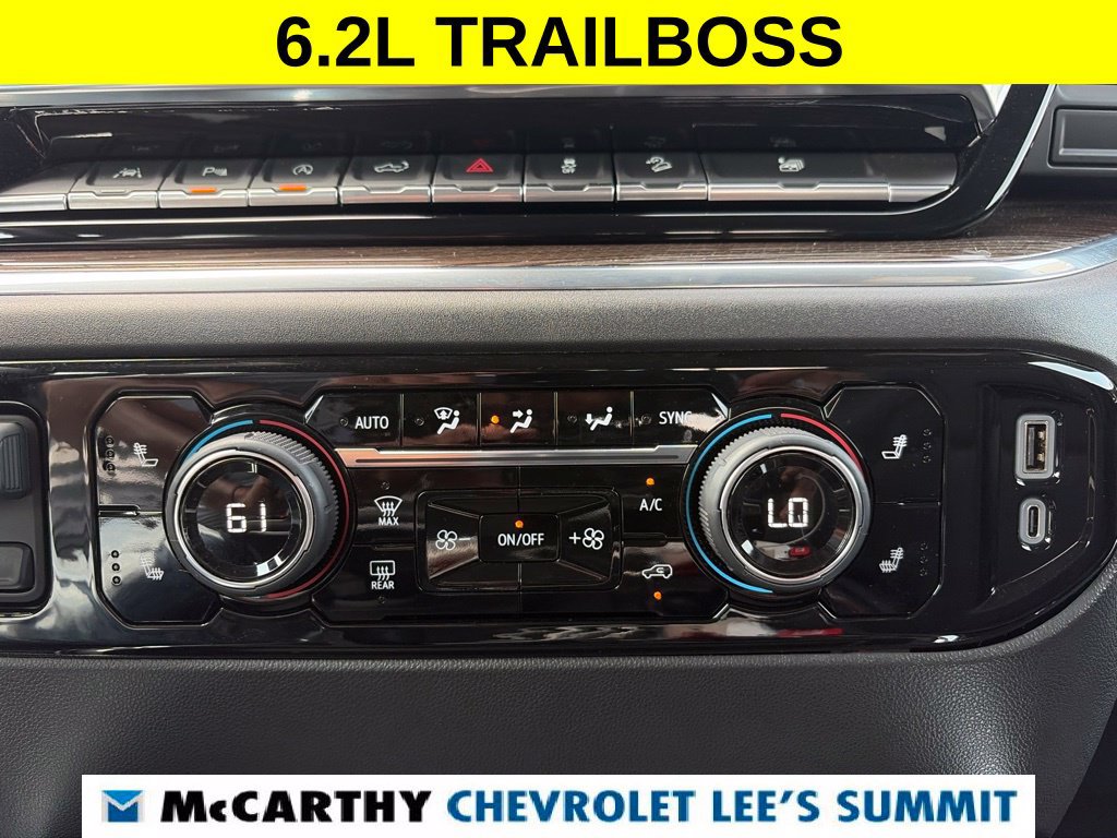 Used 2023 Chevrolet Silverado 1500 LT Trail Boss w/ Convenience Package II AWD/4WD image 8