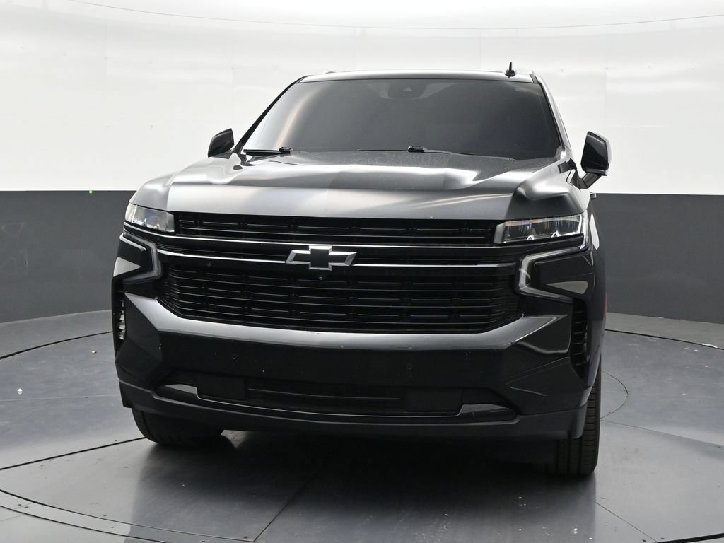 Used 2024 Chevrolet Tahoe RST w/ Luxury Package RWD image 2