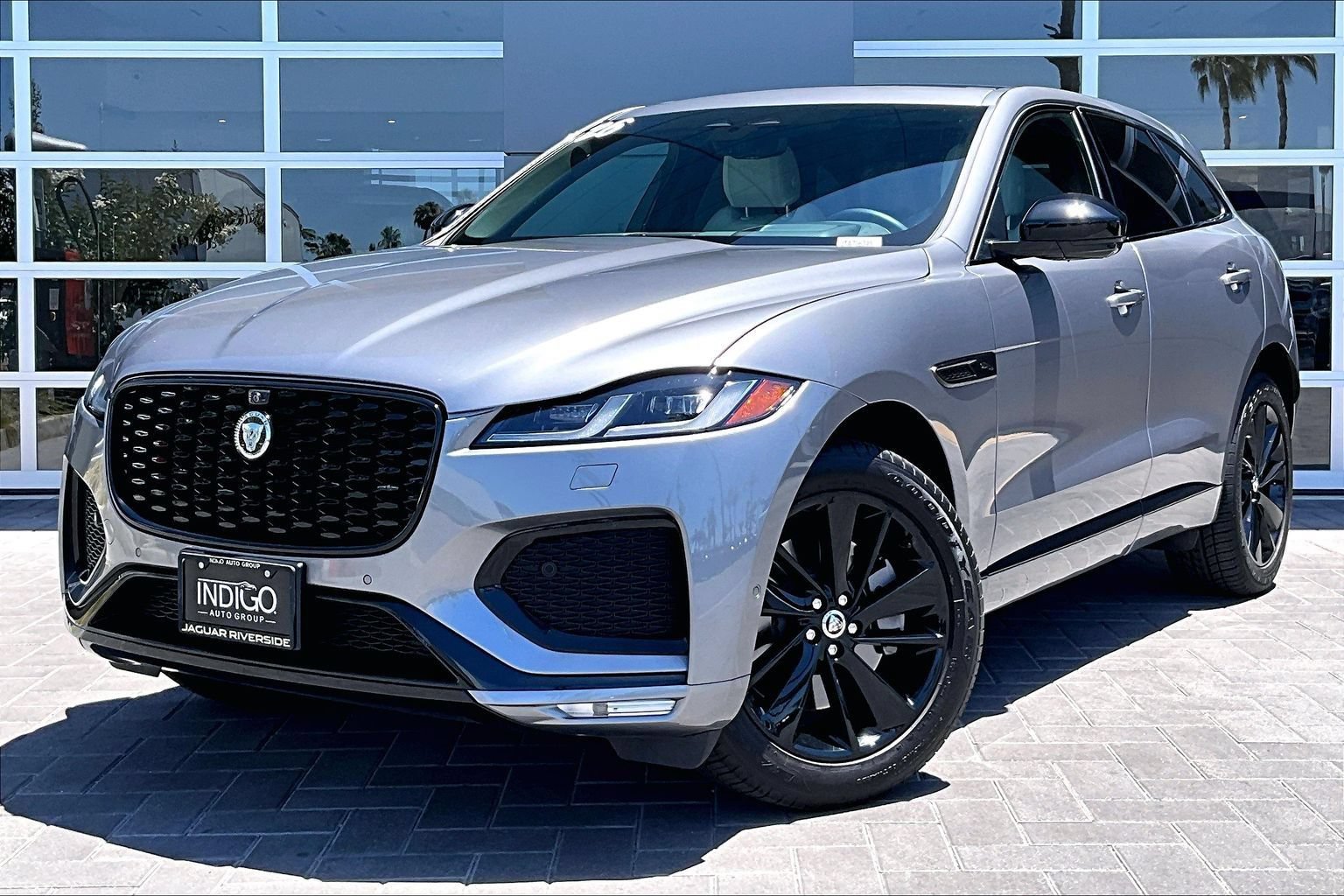 Used 2026 Jaguar F-PACE R-Dynamic S AWD/4WD image 1