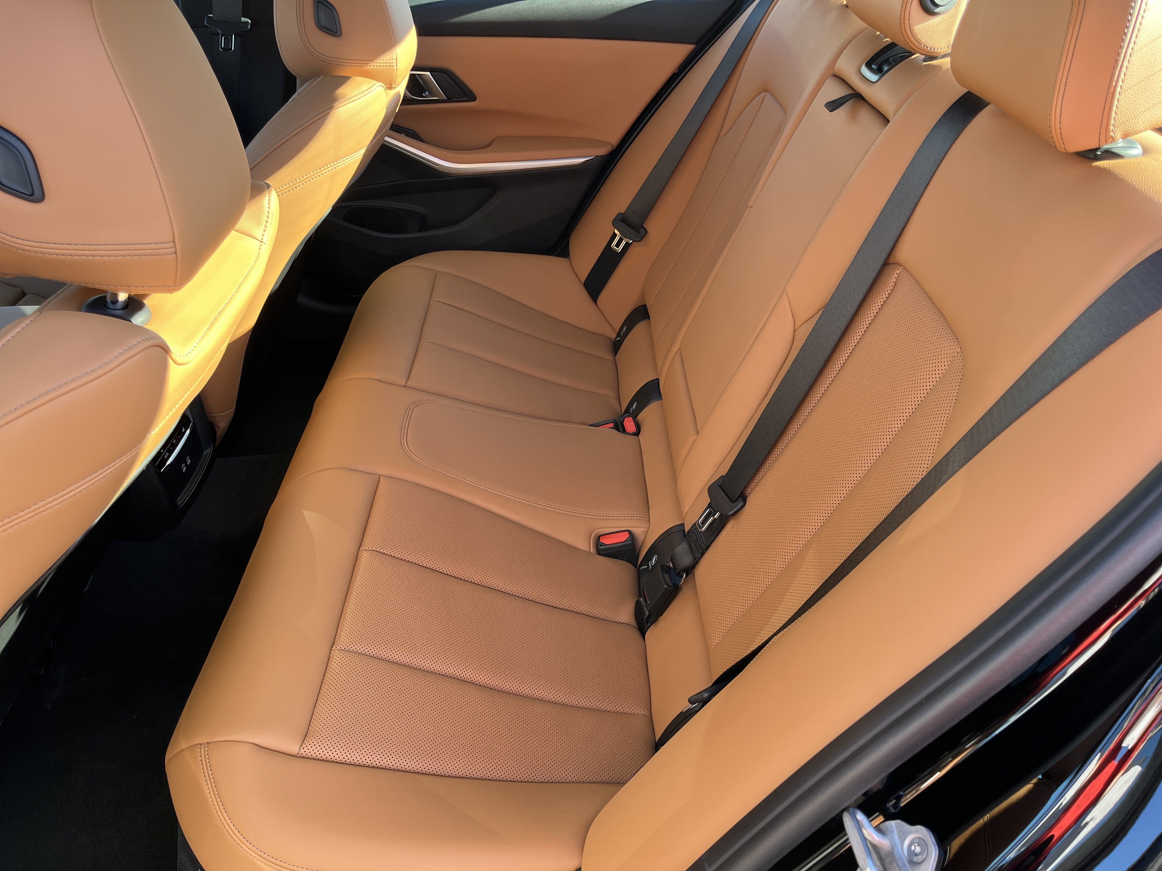 New 2026 BMW 330i Sedan w/ Convenience Package RWD image 21