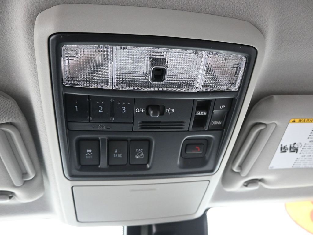 Used 2023 Toyota 4Runner Limited image 41