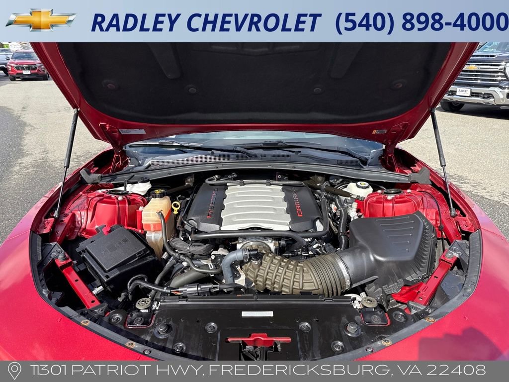 Used 2017 Chevrolet Camaro SS image 9