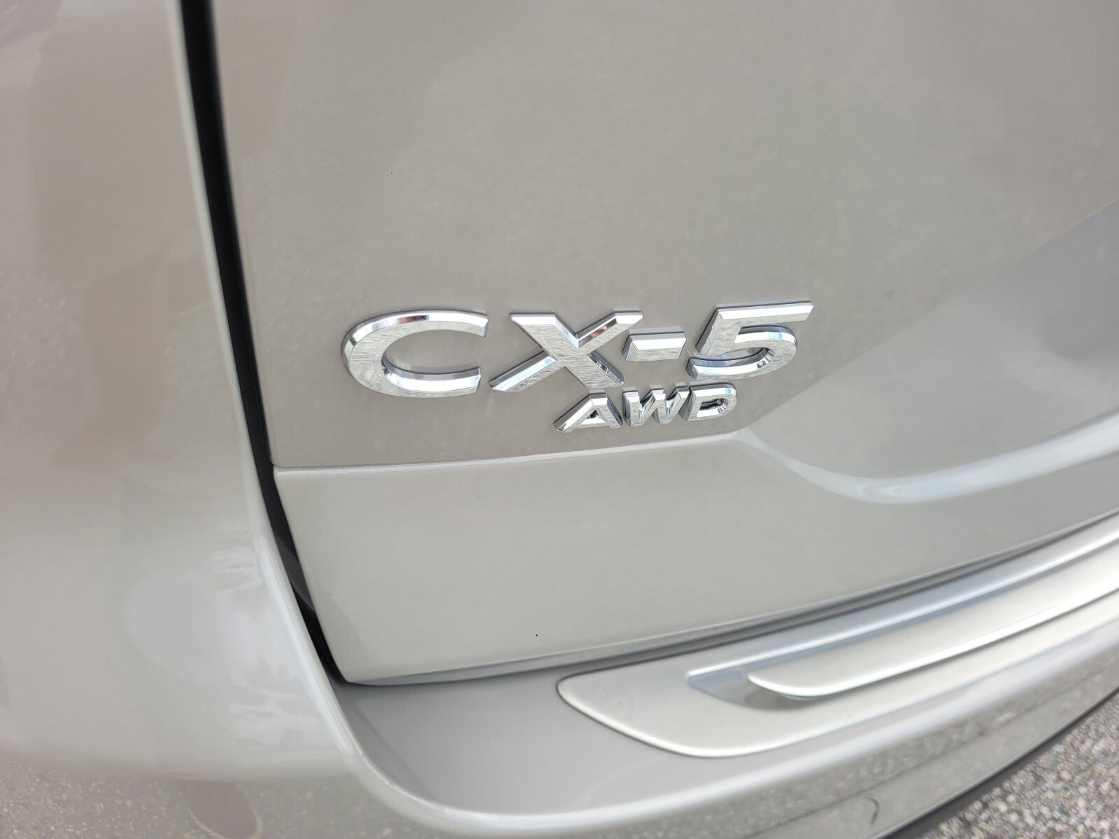 New 2025 MAZDA CX-5 AWD 2.5 S w/ Premium Plus Pkg image 11