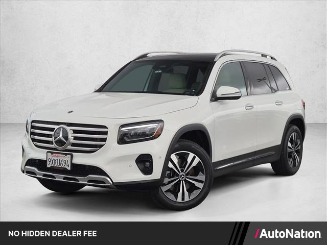 Used 2026 Mercedes-Benz GLB 250 4MATIC image 1