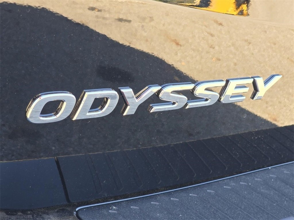 New 2026 Honda Odyssey Touring image 14