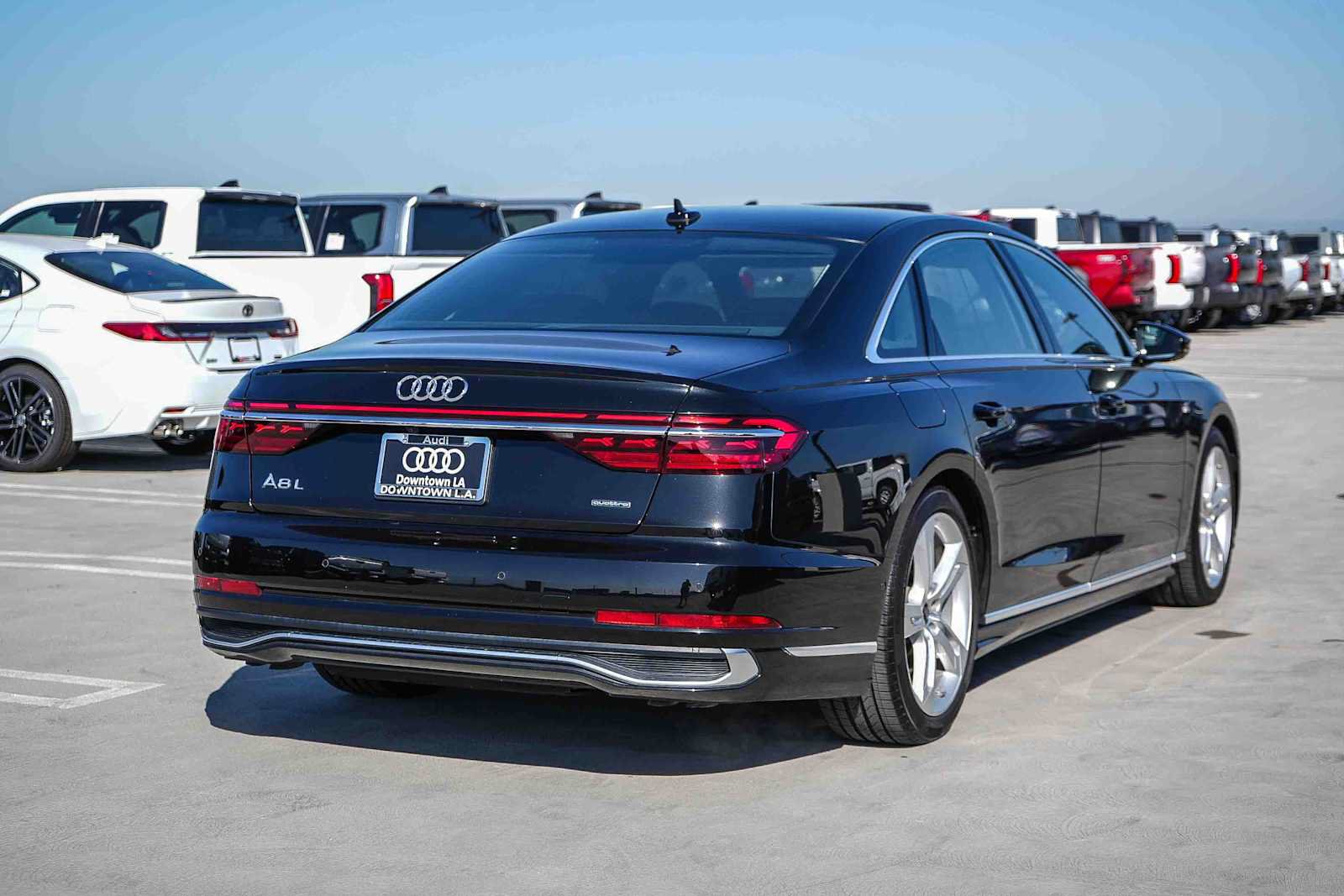 Used 2025 Audi A8 L 3.0T AWD/4WD image 7