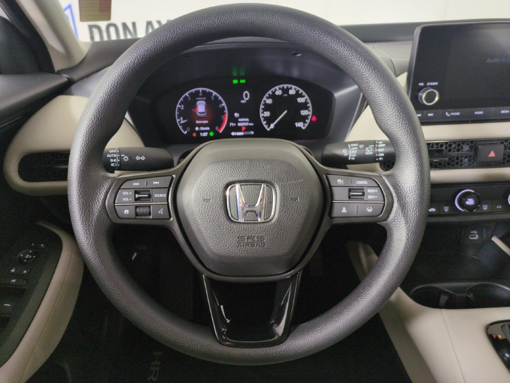 Used 2025 Honda HR-V LX image 19